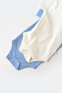 Body manches courtes pour bébé couleur écru bleu en 100% coton biologique GOTS interlock Slow fashion vêtement bébé éthique durable éco-responsable